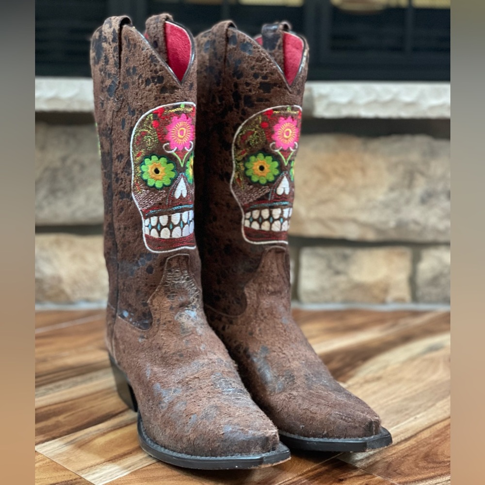 Macie Bean sugar skull cowboy boots